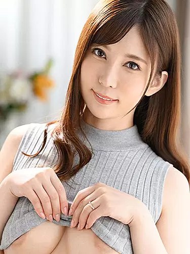Sakura Tsukishima